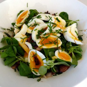 Салат из шампиньонов и яиц